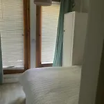 Self Contained Rooms In Central Torquay